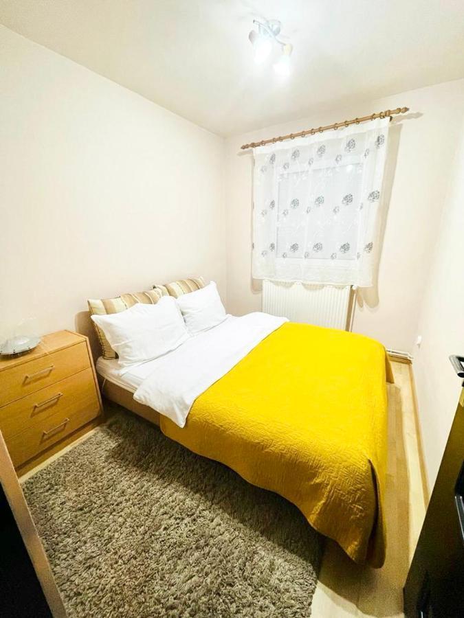 Sellada Apartament - Free Private Parking,Ac,Wi-Fi Carei Esterno foto